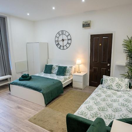 Beautiful Studio Flat In Hackney Next To Overground Station Λονδίνο Εξωτερικό φωτογραφία