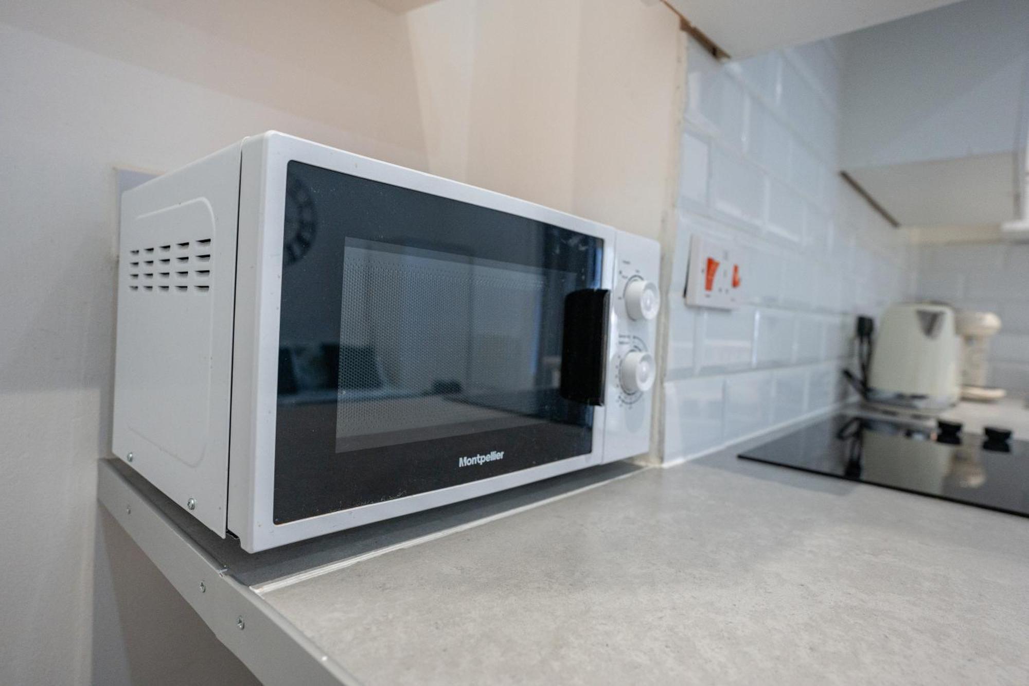 Beautiful Studio Flat In Hackney Next To Overground Station Λονδίνο Εξωτερικό φωτογραφία