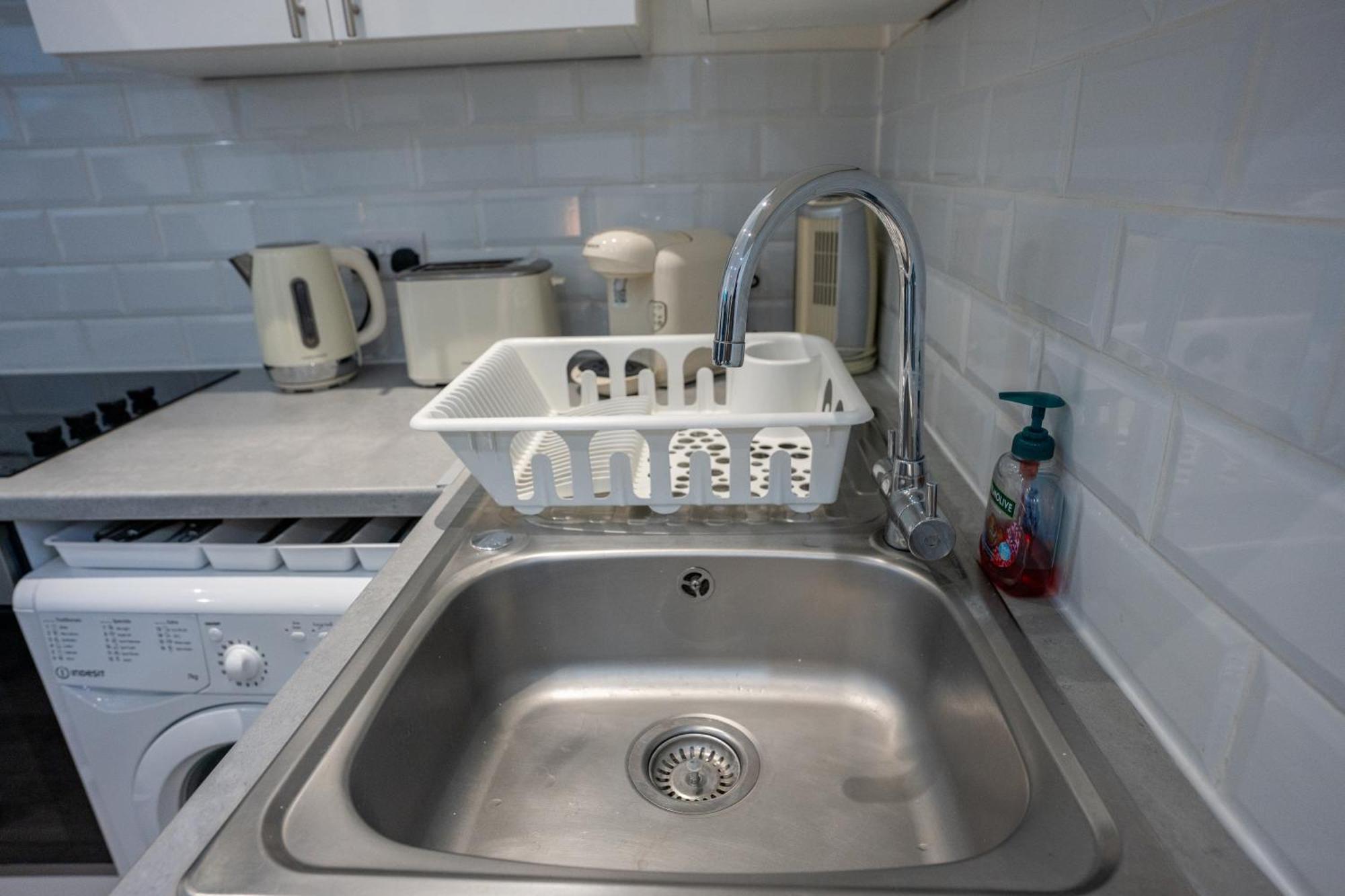 Beautiful Studio Flat In Hackney Next To Overground Station Λονδίνο Εξωτερικό φωτογραφία