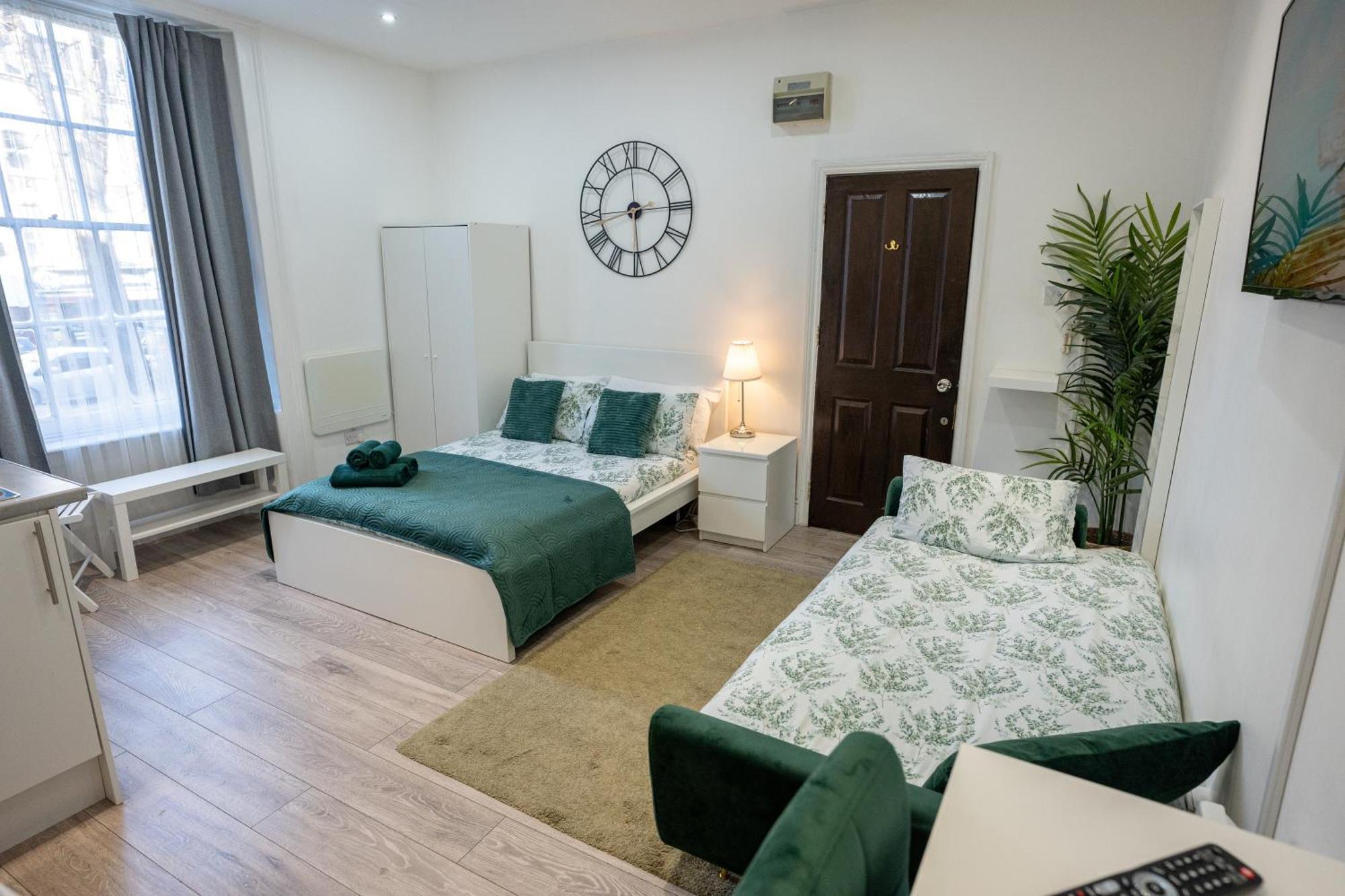 Beautiful Studio Flat In Hackney Next To Overground Station Λονδίνο Εξωτερικό φωτογραφία